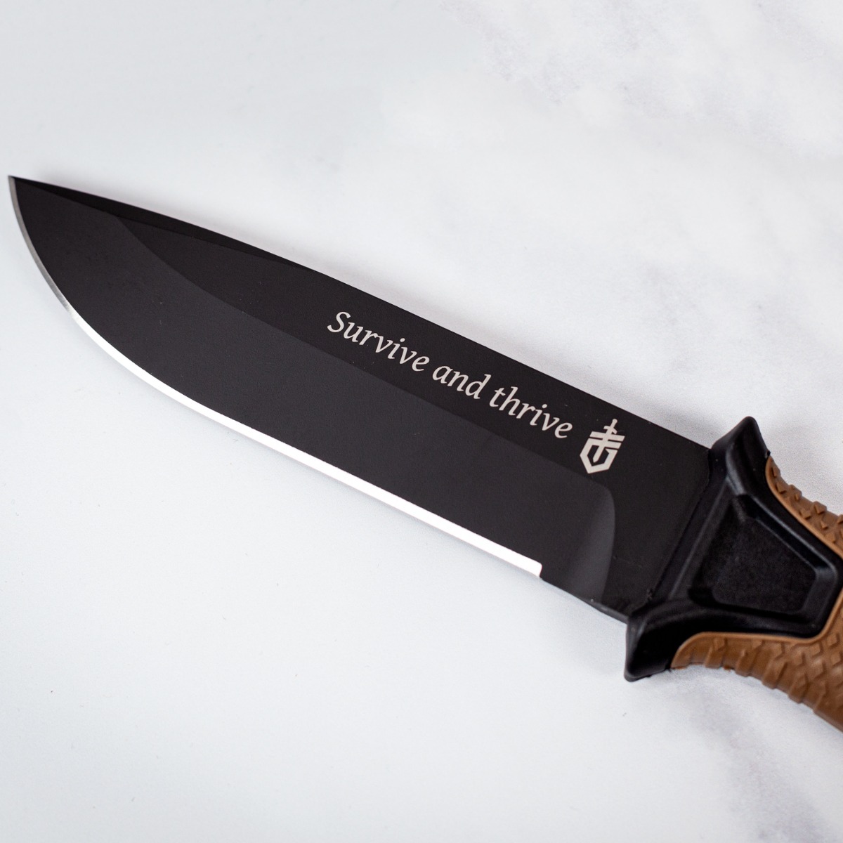 Strongarm Fixed - Fine Edge